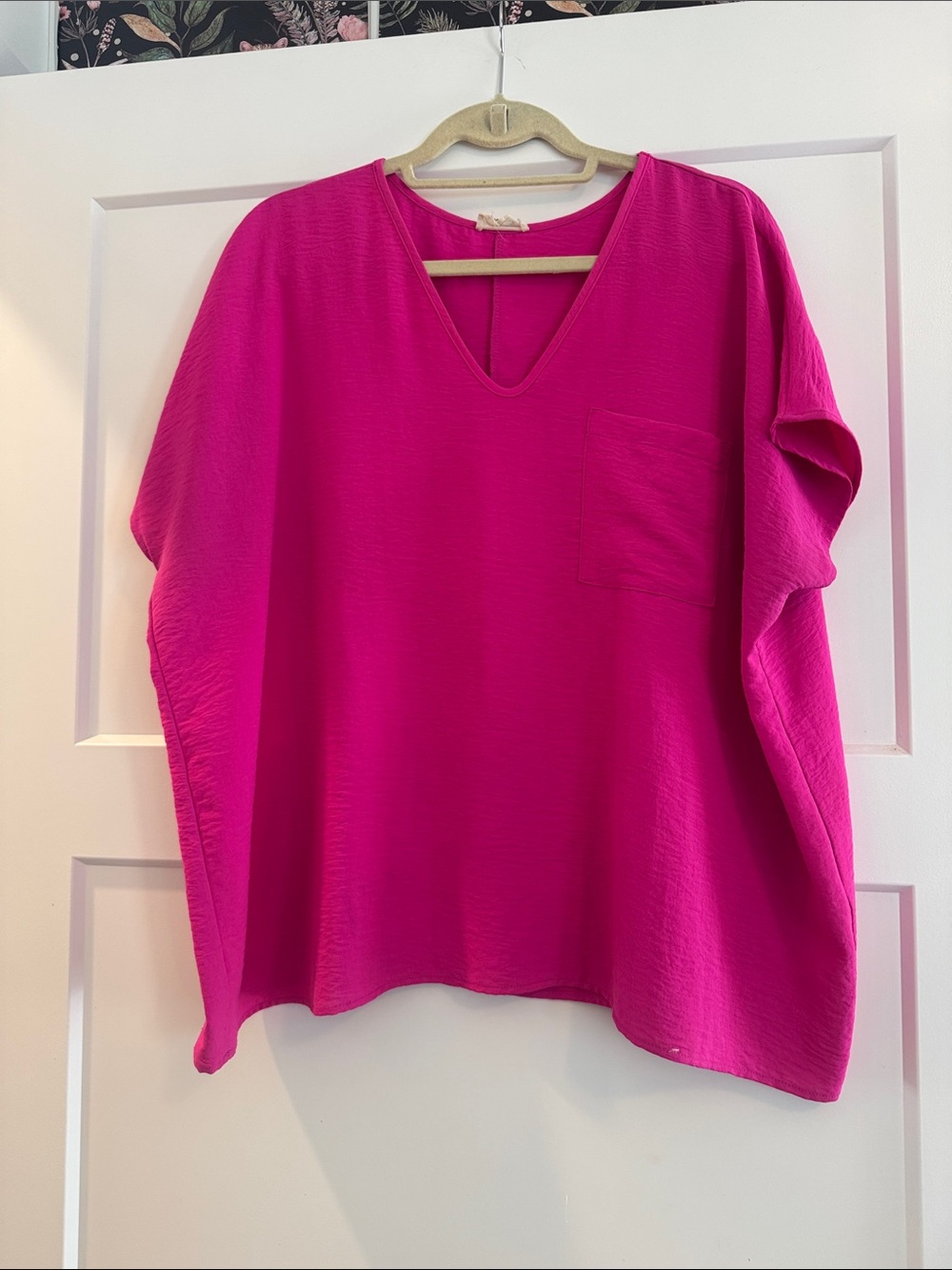 1.4.3. Story by Line Up Fuchsia V-Neck Pocket Tunic